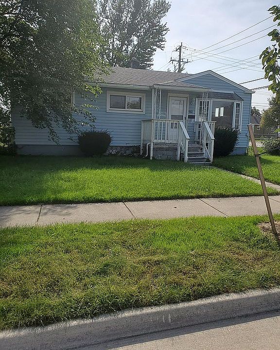 1st image of 1106 E Rowland Ave