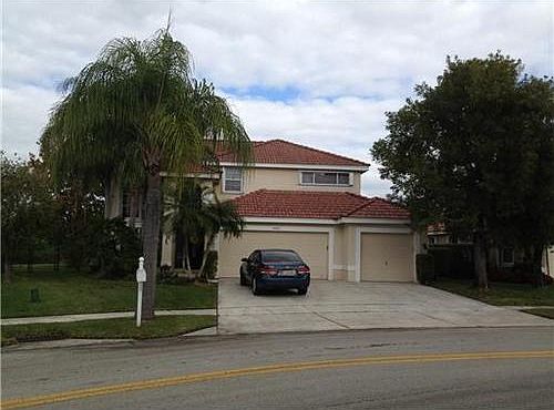 1st image of 18385 NW 12th St