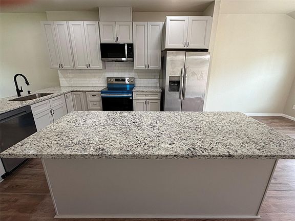 2nd image of 7178 Crownwest St #7178