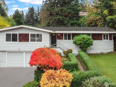 15641 SE 24th St, Bellevue, WA, 98008