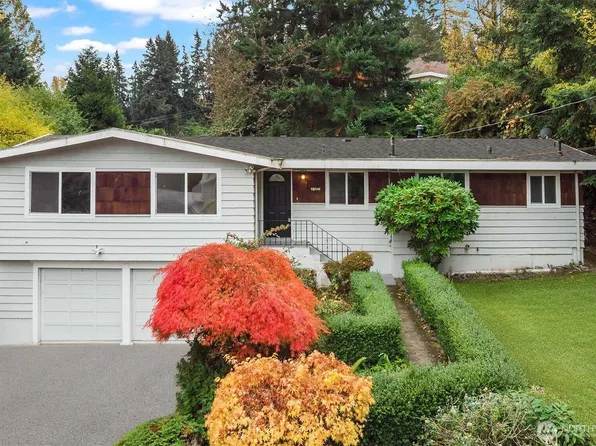 15641 SE 24th St, Bellevue, WA 98008