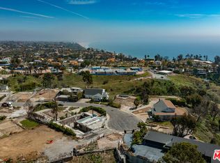 16943 Dulce Ynez Ln, Pacific Palisades, CA 90272