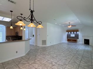 3210 Woodcreek Glen Ln, Houston, TX 77073