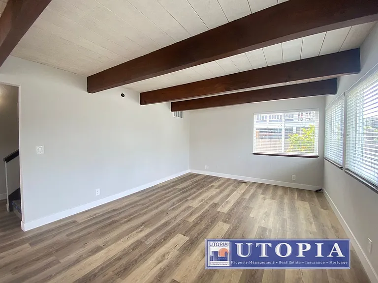 212 Treasure Island Dr — Photo 56