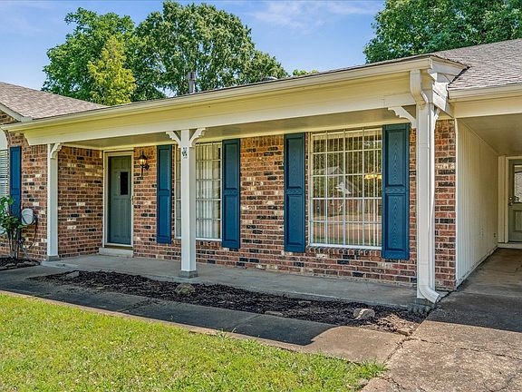 4th image of 3140 Rosebay Ln