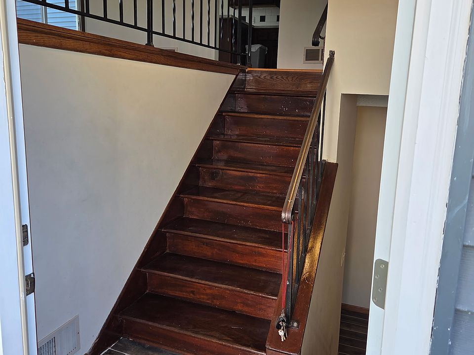 1st image of 7829 Xerxes Ct N