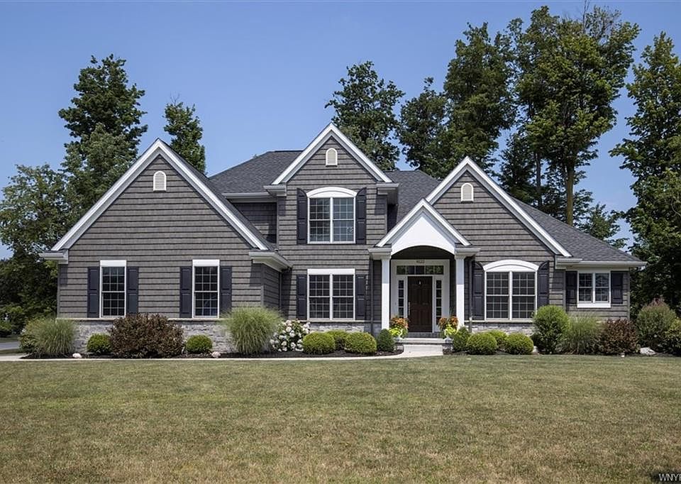1st image of 9122 Curry Ln