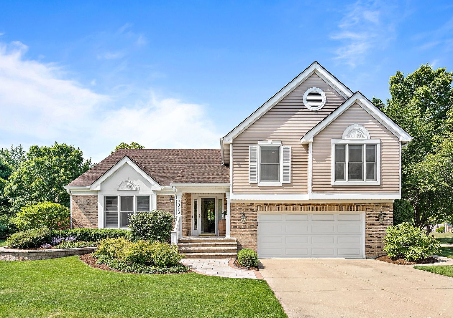 1264 N Sherwood Ln, Palatine, IL 60067 Zillow