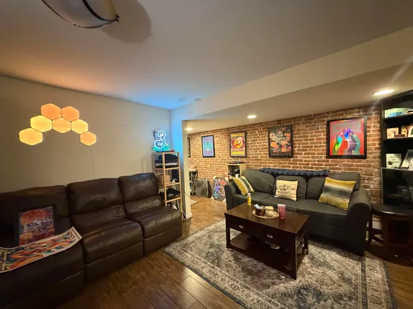 123 Park Avenue image 1 of 7