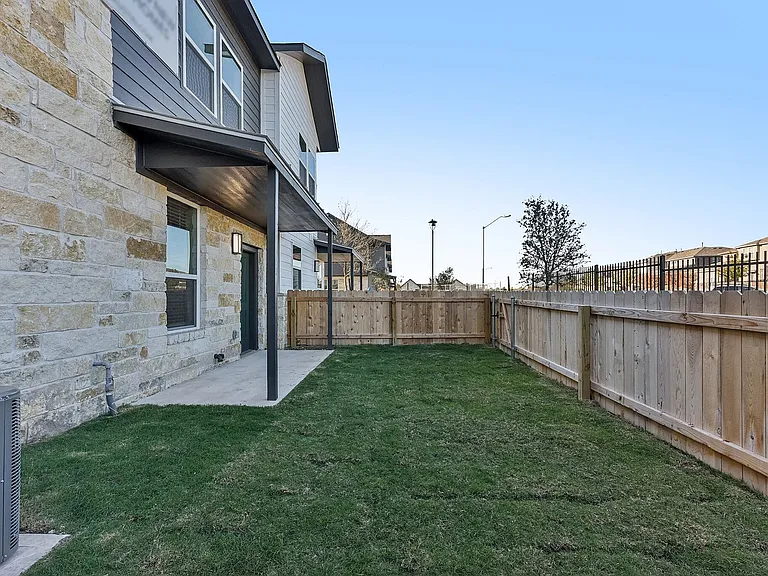 Lone Oak Homes — Photo 39