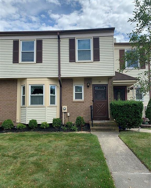 1st image of 39 Tiger Lilly Ct #39