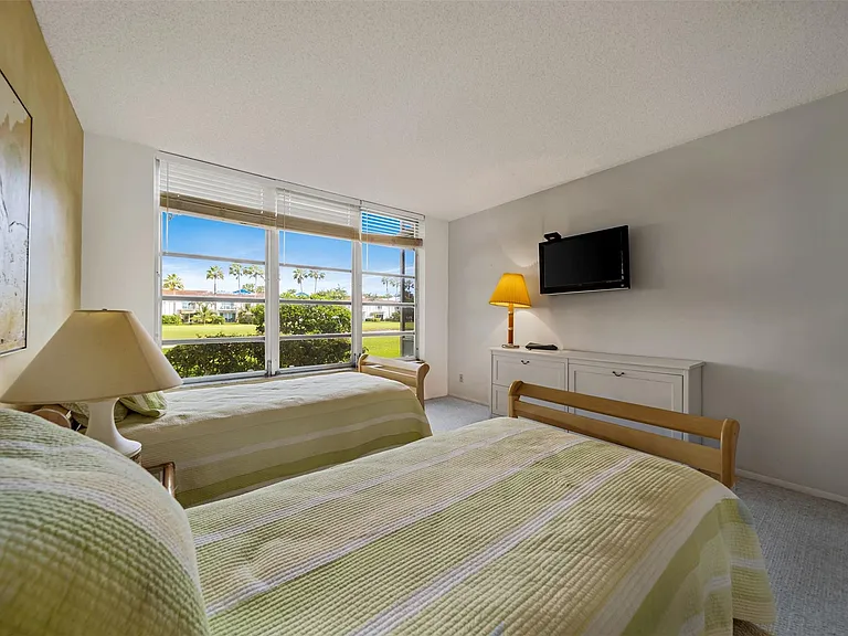 801 Cypress Blvd #107C — Photo 21