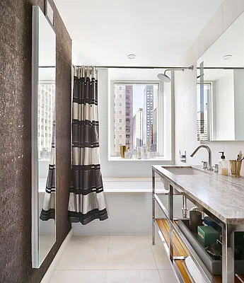 Sold by Compass | media 6