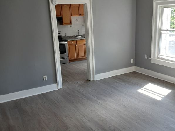 14 Park St #11636904