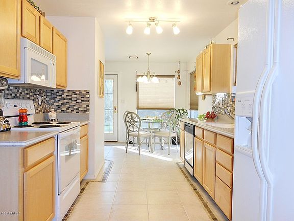 2nd image of 5770 W Geronimo St