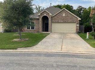 2281 Oak Circle Dr N, Conroe, TX 77301