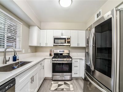 2001 S Campus Ave #7F, Ontario, CA, 91761
