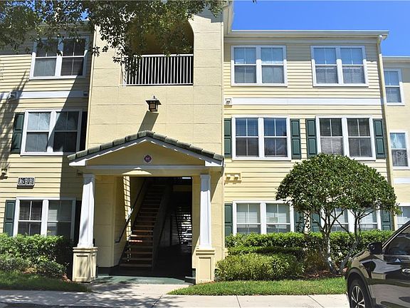 5th image of 18105 Back Stretch Ln #105