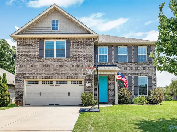 331 Willow Bank Cir, Decatur, AL 35603