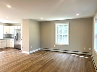 12 Treasure Ln #4, Naples, ME 04055