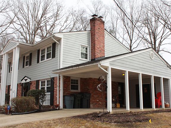 3rd image of 9005 Cherrytree Dr