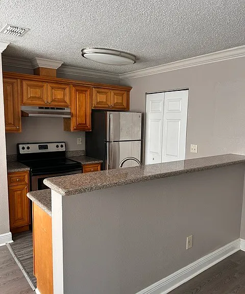 7298 Ulmerton Rd — Photo 1