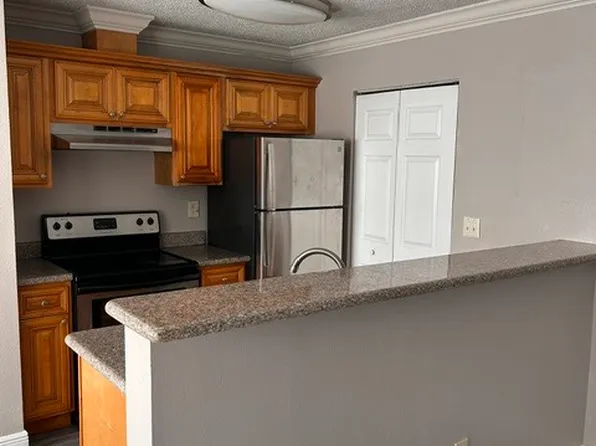 Brittany's Place, 7298 Ulmerton Rd, Largo, FL 33771
