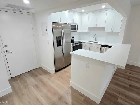 251 S Cypress Rd APT 135, Pompano Beach, FL 33060