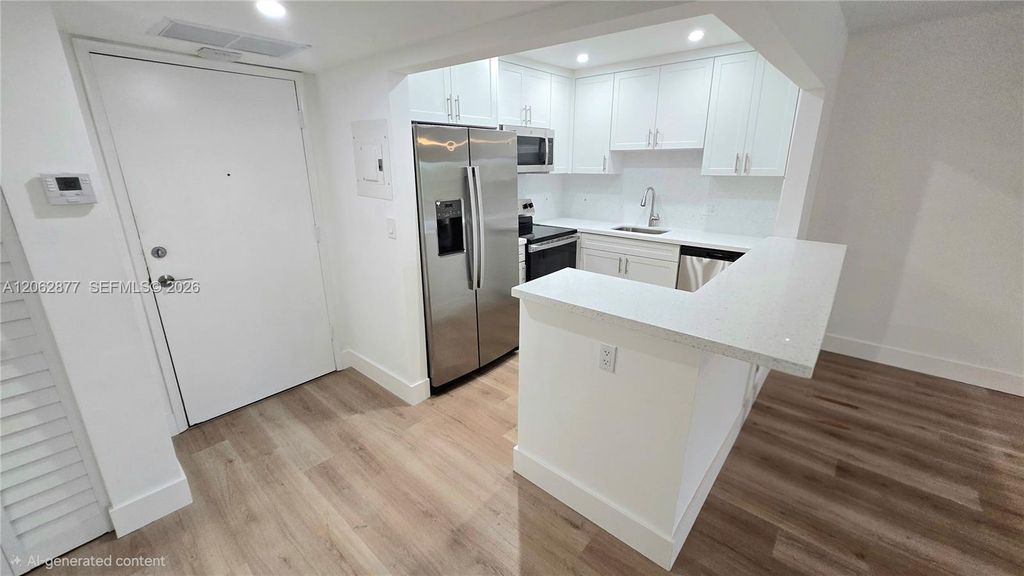 251 S Cypress Rd APT 135, Pompano Beach