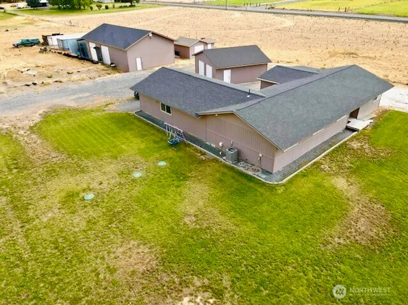 10946 NE 5.2 Road, Moses Lake, WA 98837