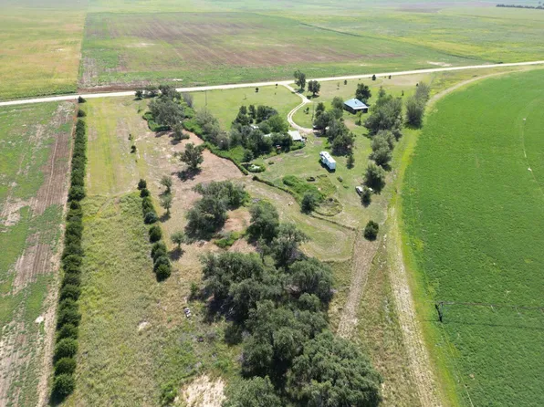 16103 4th Rd, Ingalls, KS 67853