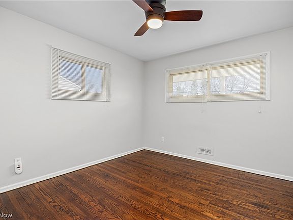 4th image of 5656 Burns Rd