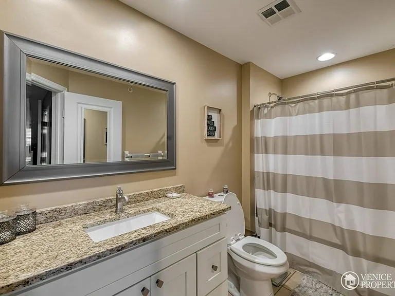 1786 Drayton Park Ct — Photo 17