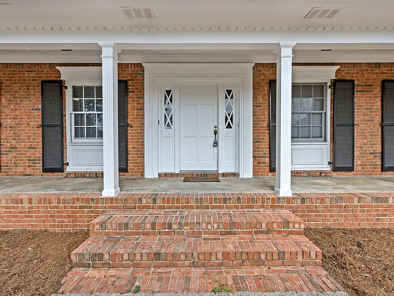 2901 Chatsworth Rd #B — Photo 1