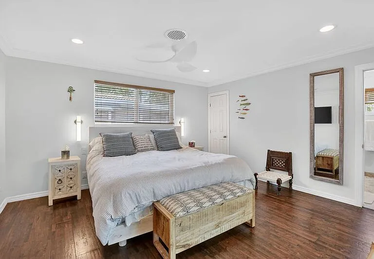 424 SW 7th Way — Photo 25