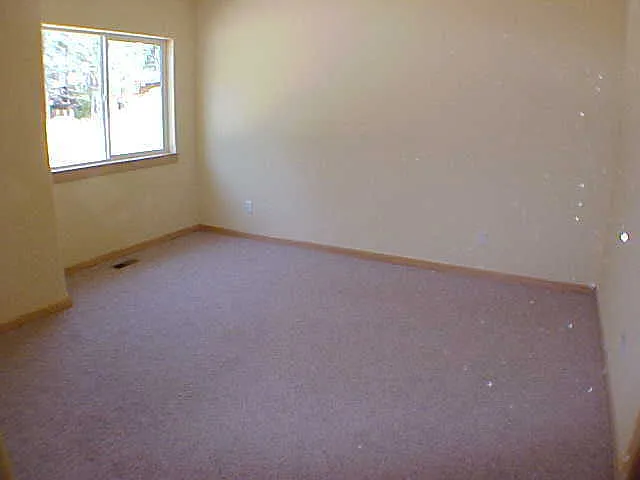 214 E Elcliff Rd — Photo 9