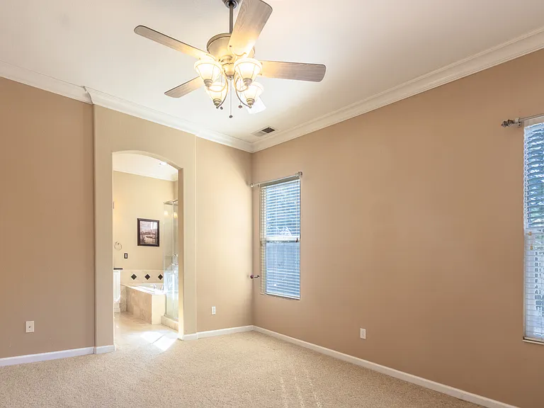 10231 Wolf Ridge Way — Photo 14