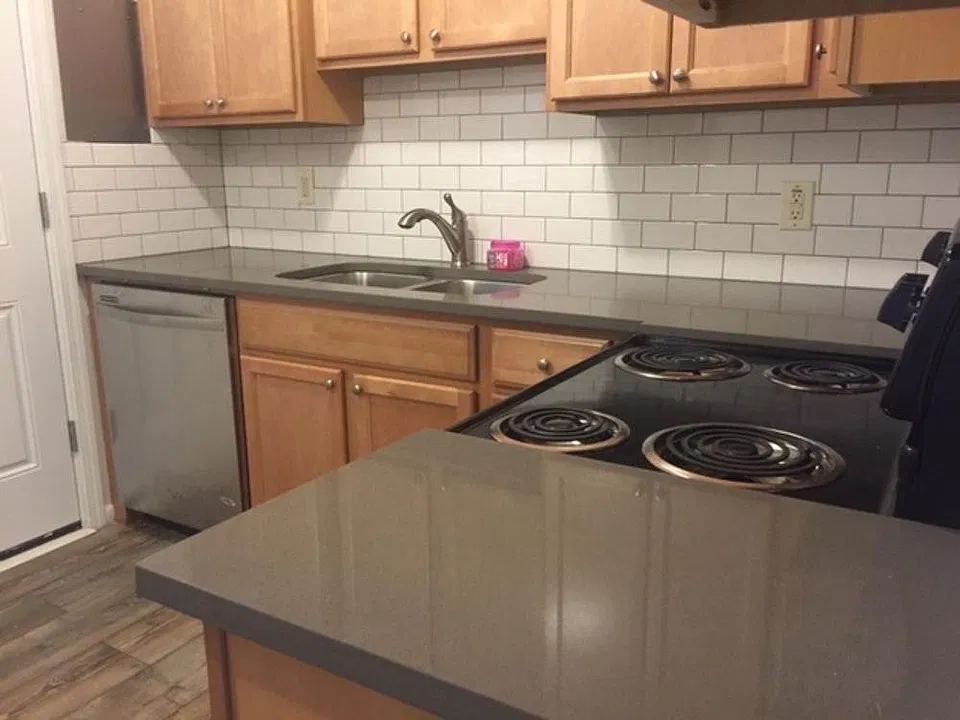 Quartz Counters