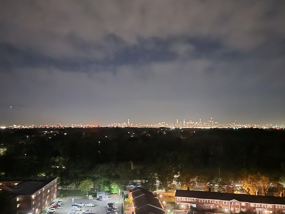 1st image of 1 Bay Club Dr APT 18B