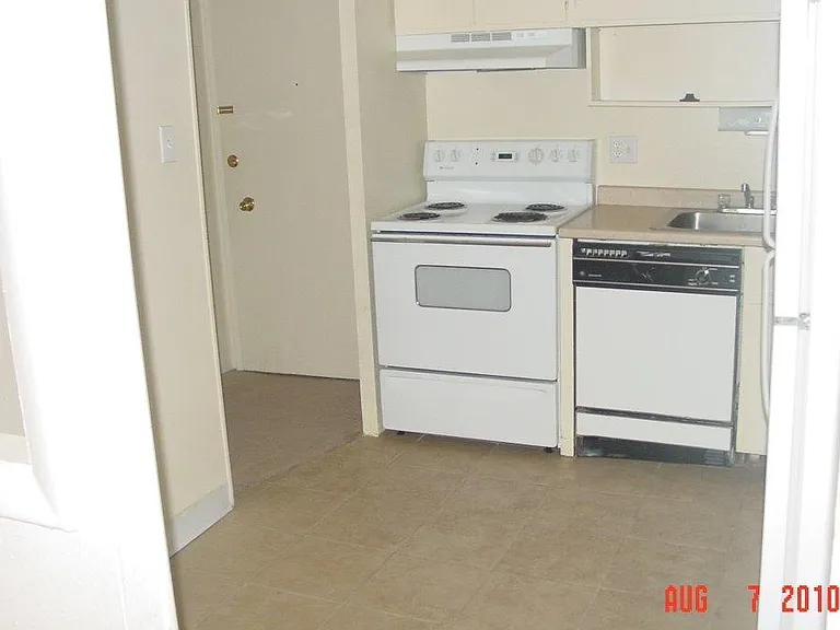 8824 E Florida Ave #G7 — Photo 24