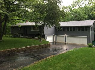 1 Green Pasture Rd, Algonquin, IL 60102