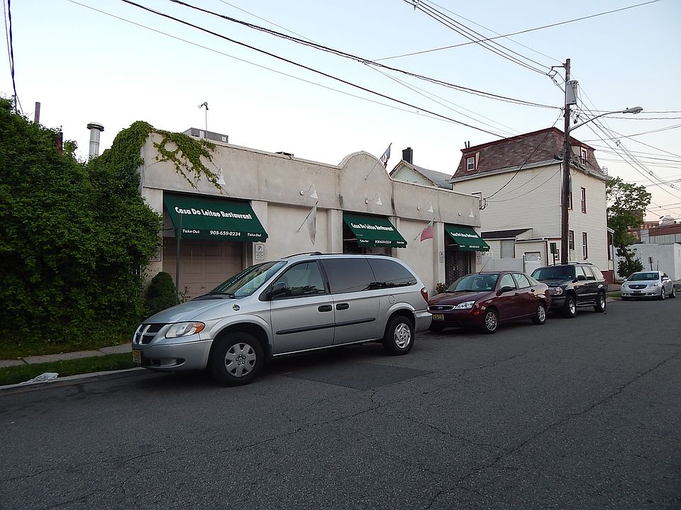 2nd image of 309 Walnut St