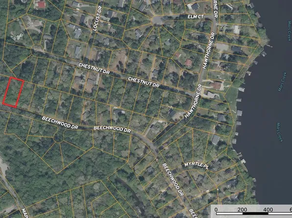 33 Beechwood Dr, Bracey, VA 23919