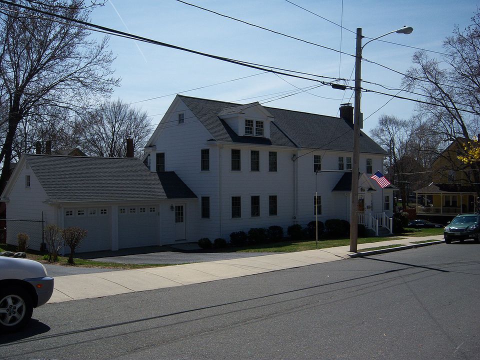 2nd image of 3 Wyman St