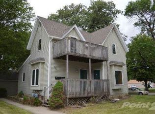 522 N Delaware Ave, Mason City, IA 50401