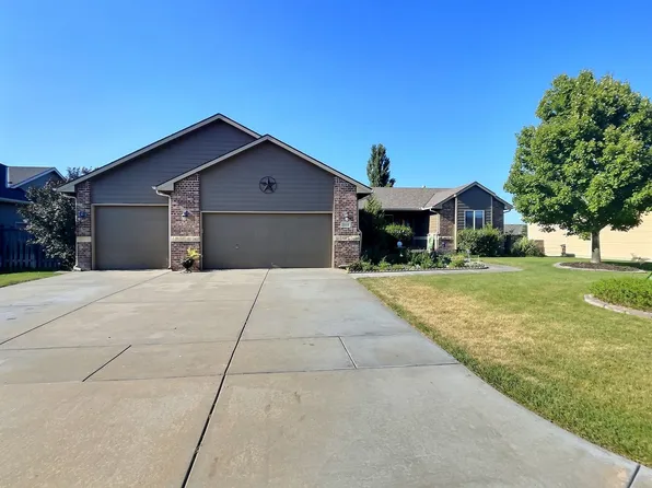 2544 E Saint Andrew Ct, Goddard, KS 67052