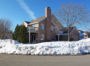 1532 N Courtland Dr, Arlington Heights, IL 60004