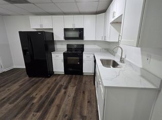 600 Sycamore Glen Ct #B, Lawrenceville, GA 30044