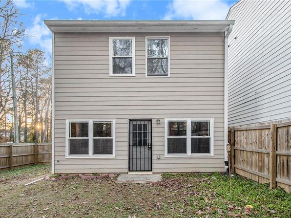 5100 Windsor Forrest Ln, College Park, GA 30349