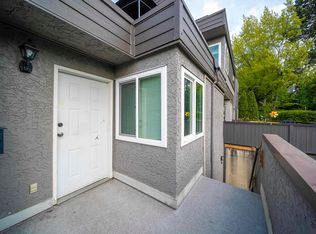 ●PBG 5158 Frances St, Burnaby, BC V5B 1T2 | Zillow